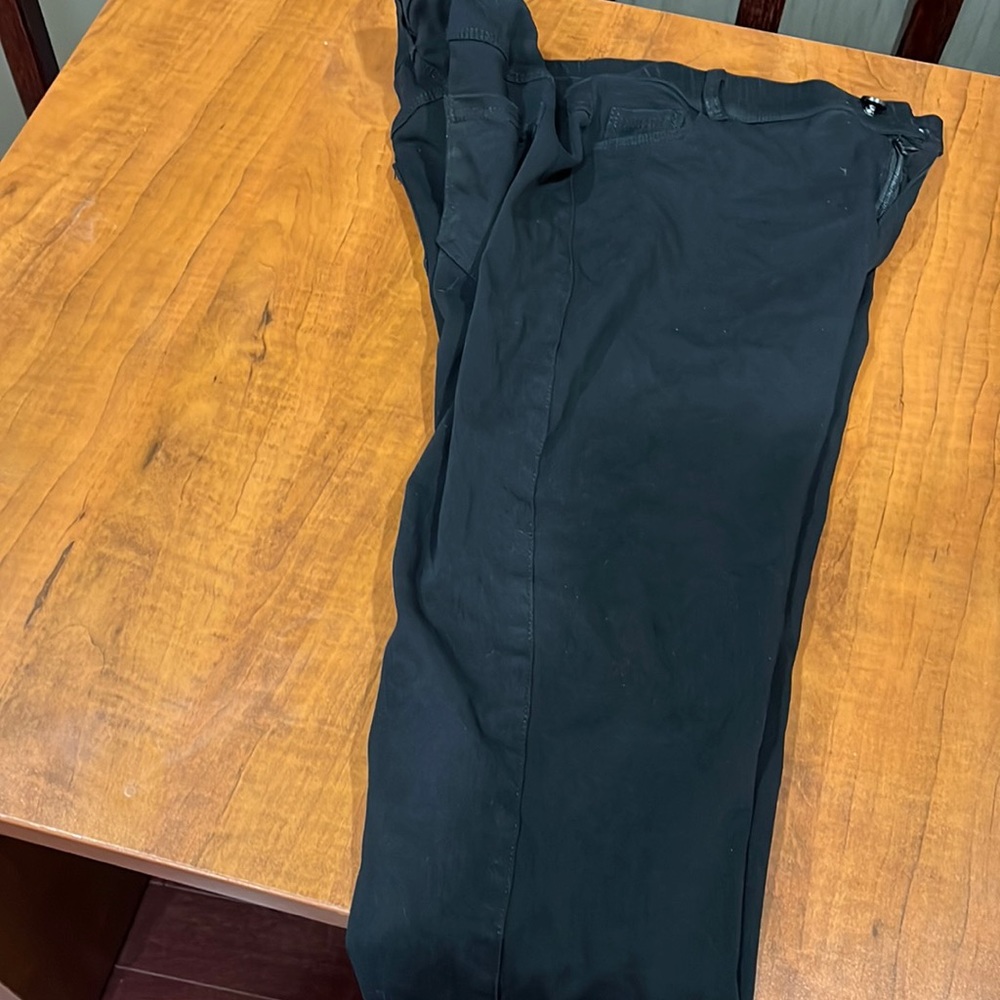 Black jean . I have not really won it .